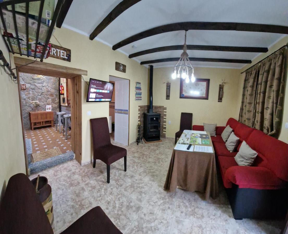 Villa Casa Cuartel El Gastor Esterno foto
